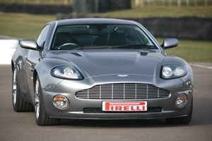Aston Martin Vantage Thrill At Goodwood