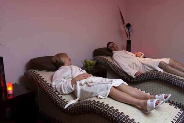 2 For 1 Pamper Day At Bannatynes Spa (weekend)