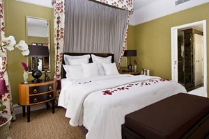 Luxury Overnight Stay For Two At St Ermins Hotel
