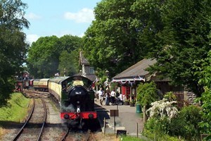 Steam Train Trip With Cream Tea For Two
