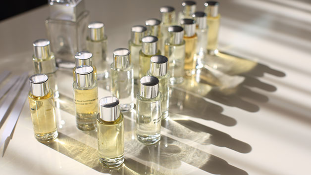 Design A Bespoke Fragrance From Home For One Person