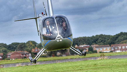 30 Minute Helicopter Trial Flight In Hampshire
