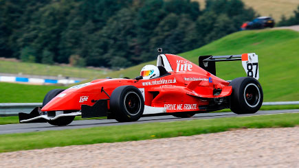 Extended Formula Renault Thrill