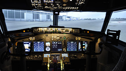 80 Minute Flight Simulator Experience In Cheshire