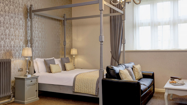 Overnight Luxury Break In A Four Poster Room For Two At Walworth Castle Hotel