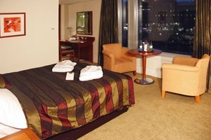 Overnight Stay For Two At Mercure Sheffield St Pauls Hotel