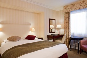 Overnight Stay With Three Course Dinner At Mercure Banbury Whately Hall Hotel