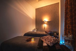 Pamper Package Taster And Afternoon Tea For Two At A Schmoo Spa Hilton Hotels