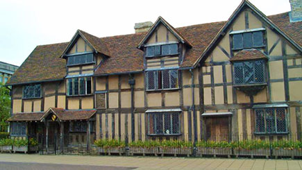 Shakespeares Birthplace And Three-course Meal With Bubbles At Cafe Rouge For Two