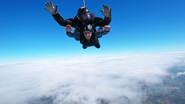 Sky Dive Experience For One At The Sky Dive Centre