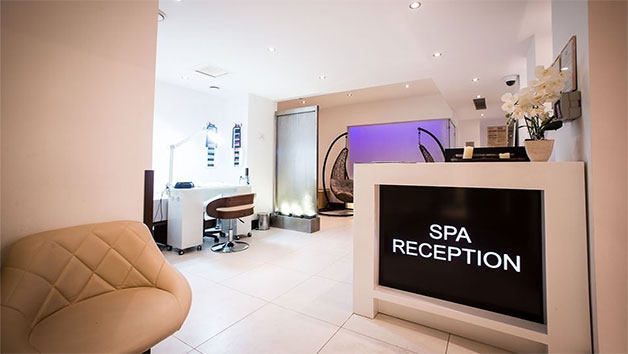 Spa Treat With 30 Minute Treatment At Beauty And Melody Spa Piccadilly For One