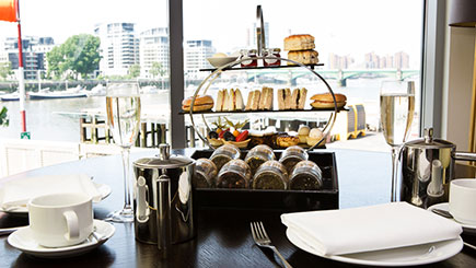 Sparkling Afternoon Tea For Two At Crowne Plaza London  Battersea