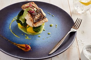 Three Course Meal And A Glass Of Champagne For Two At The Yacht London