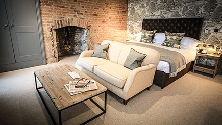 Two Night Country House Escape Or Two At The Kings Head Hotel  Cirencester