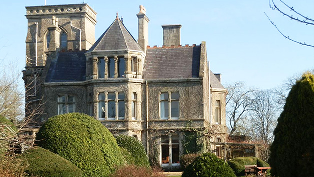 Two Night Escape In A Deluxe Room With Dinner And Fiz At Rudloe Arms For Two