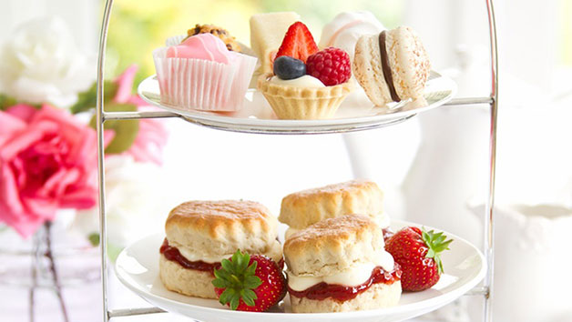 Afternoon Tea With Bubbles For Two At Warbrook House