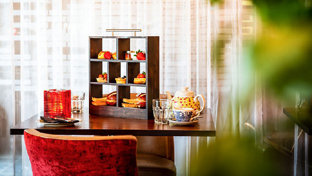 Afternoon Tea With Prosecco For Two At Marco Pierre Whites New York Italian