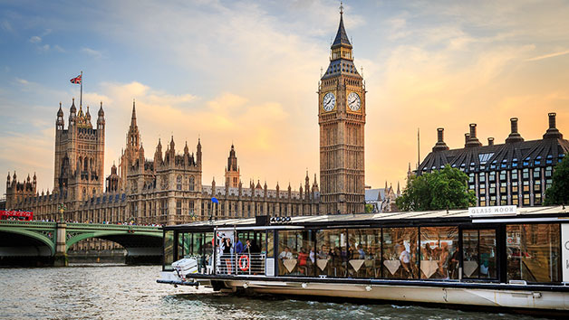 Bateaux London River Thames 5 Course Dinner Cruise For Two With A Bottle Of Wine