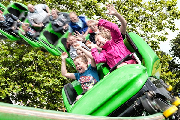 Drayton Manor Park  Home Of Thomas Land Tickets With Lunch For Two Adults And Two Children