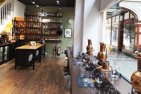 Gin Masterclass With Tastings For Two At Hothams Gin School And Distillery