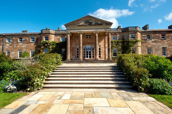 Hillsborough Castle And Gardens Tour For Two Adults And Three Children