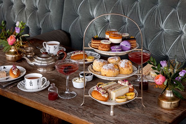 Midsummer Nights Dream Sparkling Afternoon Tea For Two At Swan Bar And Restaurant