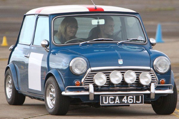 Mini Thrill Driving Experience 6 Laps In Oxfordshire