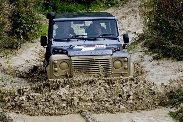 Mudmaster 4x4 Off Road Driving Experience At Brands Hatch