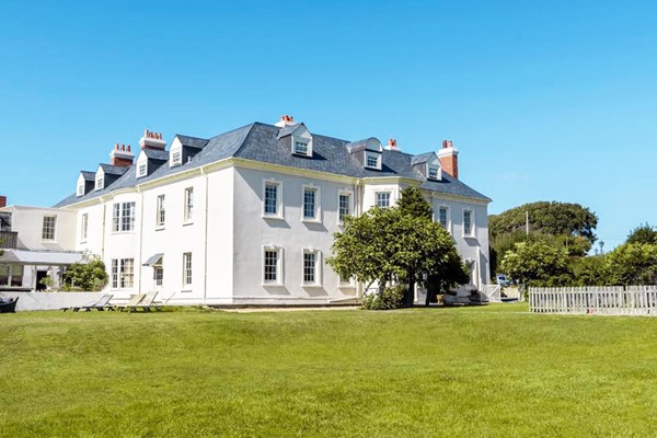 One Night Break At Moonfleet Manor For Two