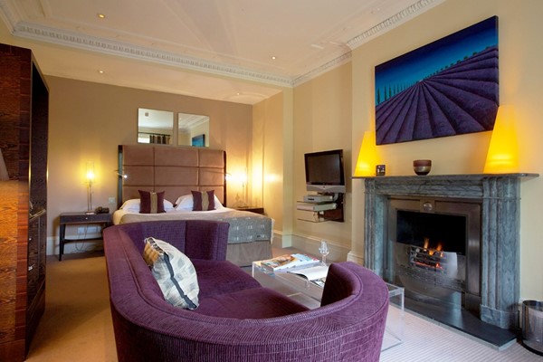 One Night Country Escape With Dinner For Two At Cotswold House Hotel And Spa