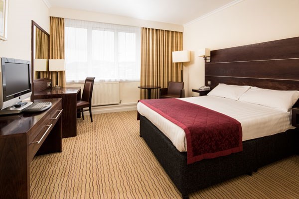 One Night Hotel Break With Dinner At Mercure Inverness Hotel