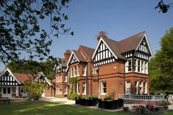 Overnight Break With Breakfast For Two At The Dower House Hotel