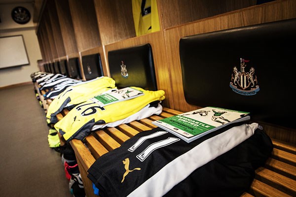 Premier Stadium Tour And Lunch Experience For One At Newcastle Fc St James Park