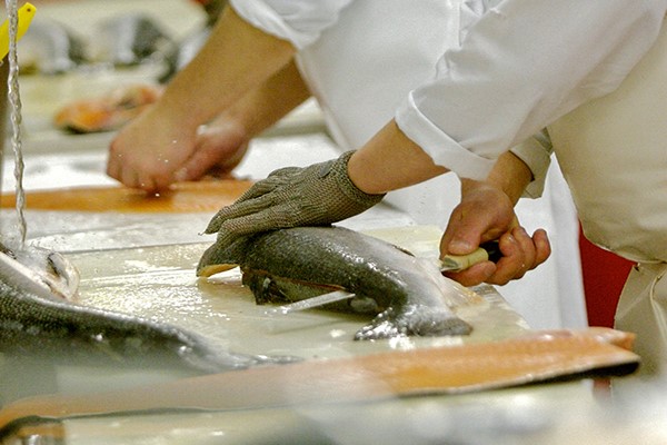 Salmon Carving Masterclass For Two With H. FormanandSon