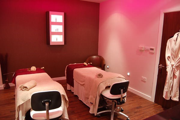 Saturday Spa Break With 25 Minute Treatment And Dinner At Bannatyne Darlington