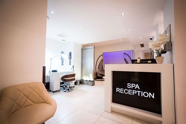 Spa Treat And 30 Minute Treatment For One At Beauty And Melody Spa Piccadilly