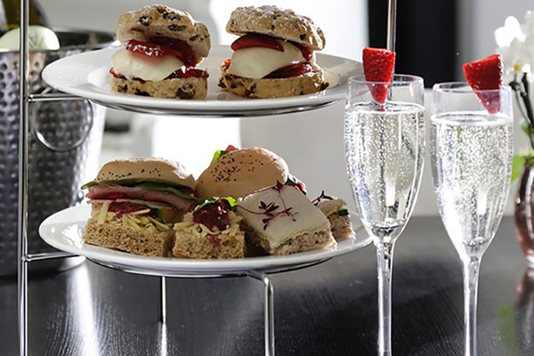 Sparkling Afternoon Tea For Two At The Richmond