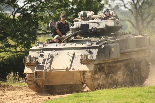 Tank Driving Thrill In Leicestershire