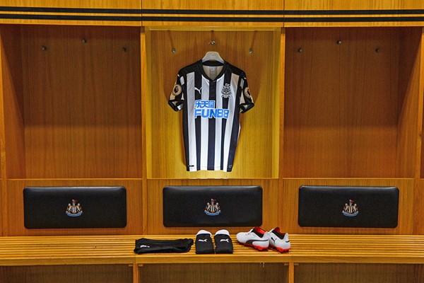 Tour Of Newcastle United St James Park For Two Adults And Two Children