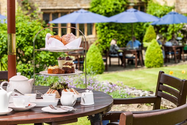 Afternoon Tea For Two At The Slaughters Country Inn