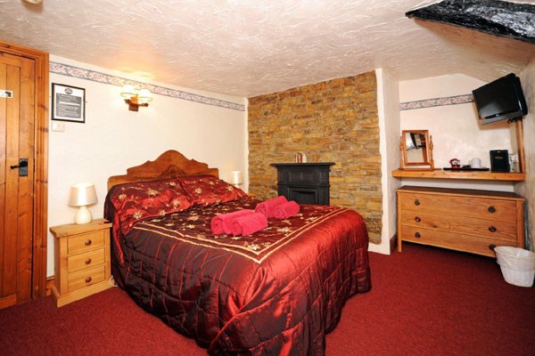 Two Night Break At The West Country Inn With Dinner