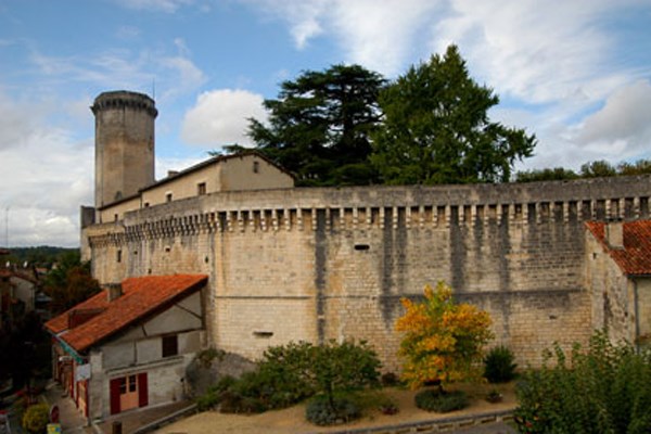Two Night Break For Two With Breakfast At The Hostellerie Le Donjon In France