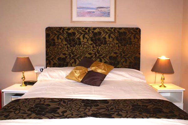 Two Night Escape For Two With A 3 Course Meal At The Richmoor Hotel