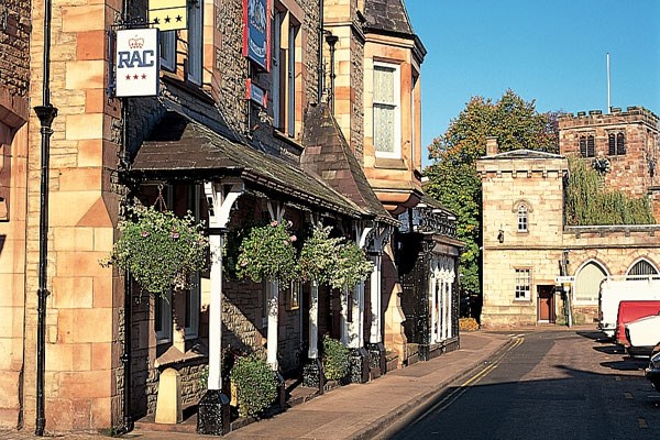 Two Night Escape With Breakfast At The Tufton Arms Hotel For Two