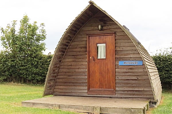 Two Night Glamping In Wigwam Room For Two At Pot-a-doodle Do Wigwam Village