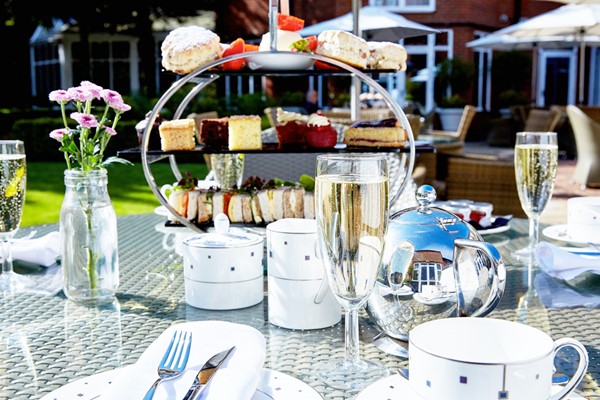 Afternoon Tea With Bubbles For Two At The Bull Hotel