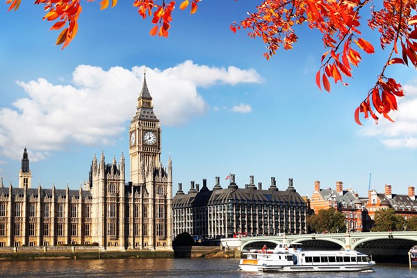 Westminster Sightseeing Cruise On The Thames For Two  Return Trip