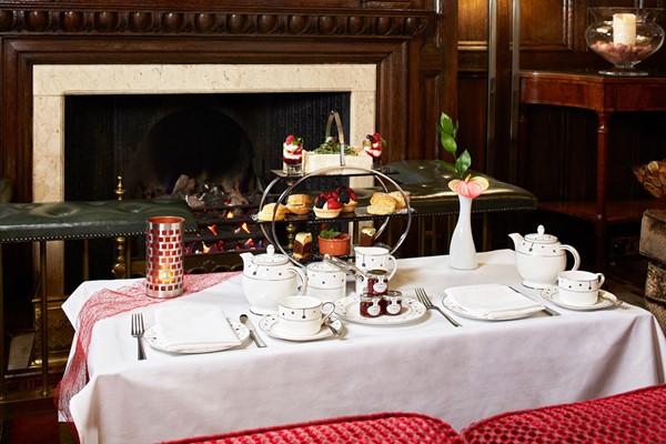 Afternoon Tea With Bubbles For Two At The Rembrandt