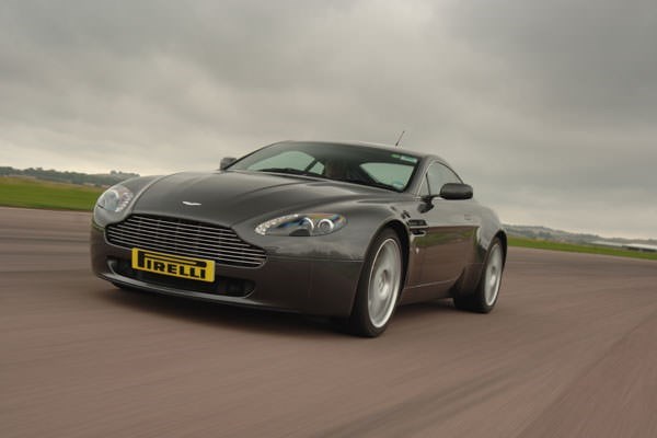 Aston Martin Vs Porsche Driving Experience At Thruxton