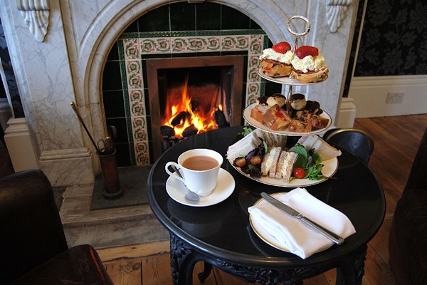 Bottomless Afternoon Tea For Two At Ashmount Country House